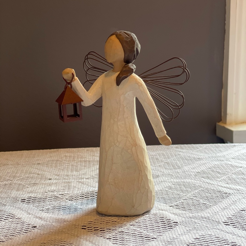 SOLD Willow tree figurine
